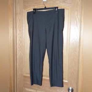 Old Navy women's gray pinstripe pants size 16